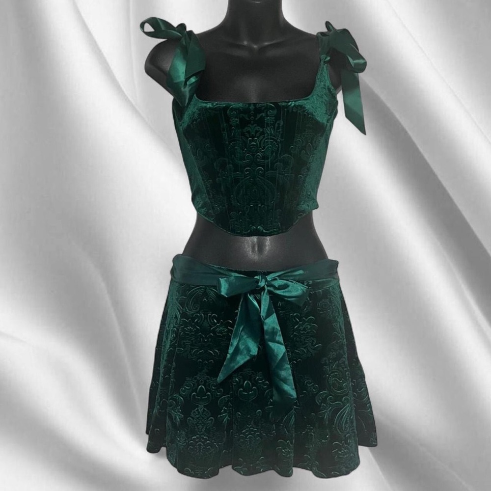 Dolls Kill December Dilemma Set